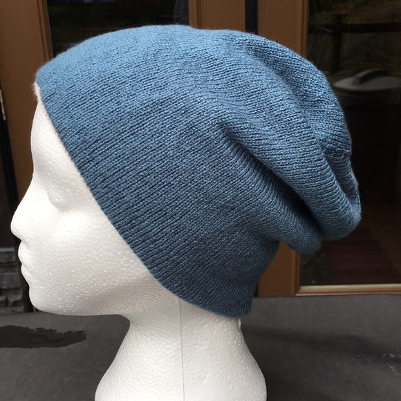 Hand Knit Nordic Hat/Toque - Picture 2 of 6